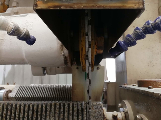 Δύο PC κάγγελων PLC & CNC τεμνουσών μηχανών πέτρινη τέμνουσα μηχανή