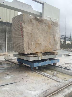 Μηχανή πριονιού συρματόσχοινου CNC διαμαντιού με μέγιστο μέγεθος επεξεργασίας 3500*3000*1800mm και κύριο κινητήρα 11kw για κοπή πέτρας