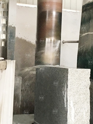 Μεγάλη ακρίβεια κοπής Τετρακύλινδρος Gantry Stone Machine για πλάκα