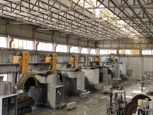 Μηχανή κοπής γέφυρας CNC με αυτόματη κίνηση τραπεζιού