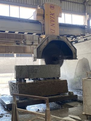 Μηχανή κοπής γέφυρας CNC με αυτόματη κίνηση τραπεζιού