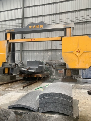 1600mm Διαμέτρου τροχού Μηχανή CNC Διαμαντένιο σύρμα πριόνι με ακριβή κοπή
