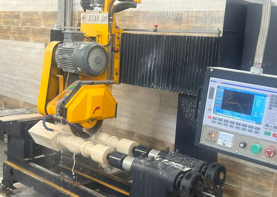 CNC / PLC Δύο PCs Μηχανή Κόψιμο Baluster Για Kingpost, οδικό φράγμα