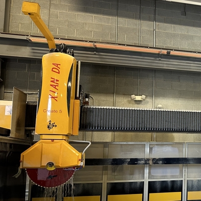 Μηχανή επεξεργασίας πέτρας 380V Μηχανή κοπής πριόνου γέφυρας με διάμετρο λεπίδας κοπής 350-600 mm