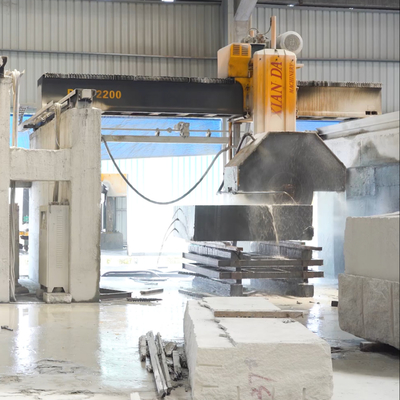 Μέγιστη διάμετρος λεπίδας 2500mm/2800mm Bridge Saw Cutting Machine για ακριβή επεξεργασία και πέτρα