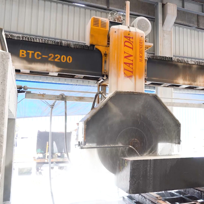 Μέγιστη διάμετρος λεπίδας 2500mm/2800mm Bridge Saw Cutting Machine για ακριβή επεξεργασία και πέτρα