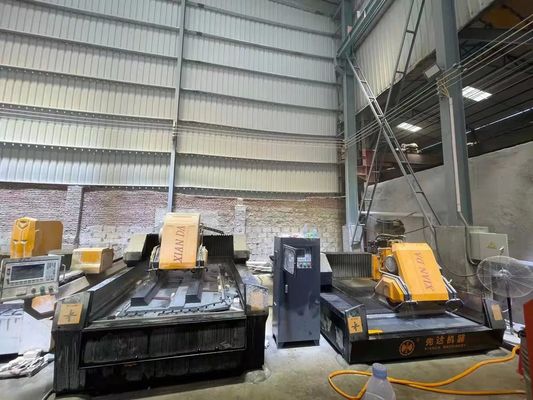 3 άξονες γραμμική μηχανή κοπής CNC με ισχύ 220V 15kw κύριος κινητήρας και 21,5kw ακαθάριστη ισχύς για κάγκελα γρανίτη