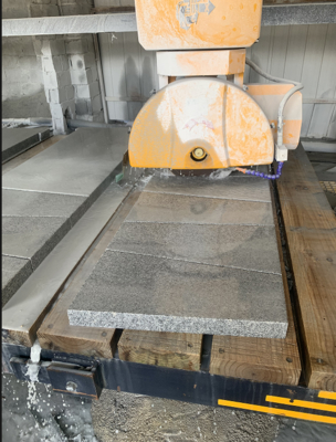 Τετράξονη γεφυροειδής μηχανή κοπής πέτρας με κλίση 0-60° Servo Motor