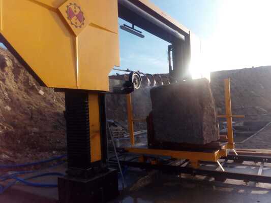 Ελεγχόμενο από PLC Διαμαντένιο Σημάτιο για Μαρμάρινο Γρανίτη με μέγιστο μέγεθος επεξεργασίας 3500x3500x1800mm και κύριο κινητήρα 15KW