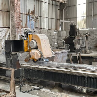 CNC Μηχανή Προφίλ Πέτρας με Διπλή Λάμα Κοπής, Υψηλή Ακρίβεια Επανάληψης και Προαιρετικό Περιστροφικό Τραπέζι για Παραγωγή Εξατομικευμένης Πέτρας