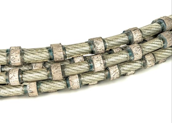 Τέμνον σχοινί 11mm καλωδίων διαμαντιών εργαλείων επιδέσμου φραγμών γρανίτη 40 χάντρες ανά μετρητή