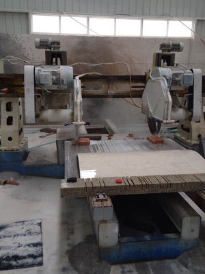 1500mm τέμνουσα μηχανή ακρών τεσσάρων φετών για την πλάκα στηλών